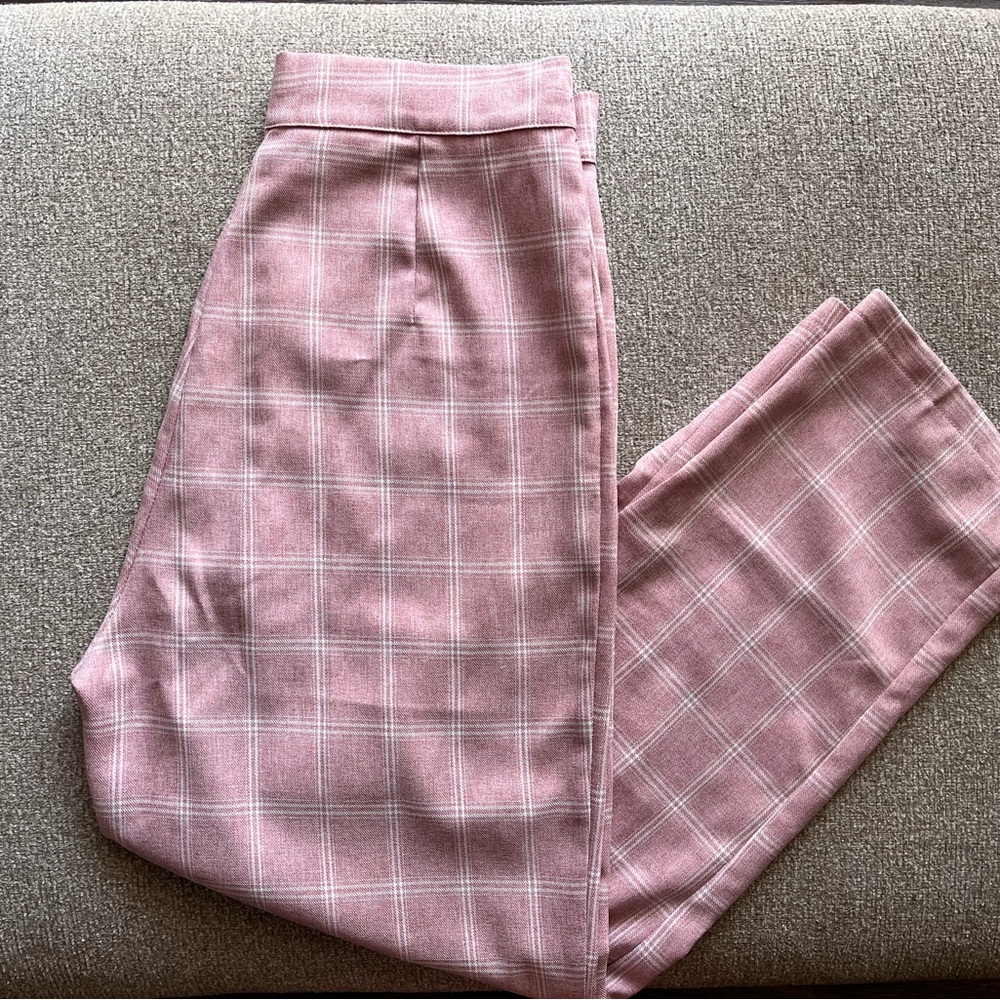 Chic Pink Checkered Women's Trousers